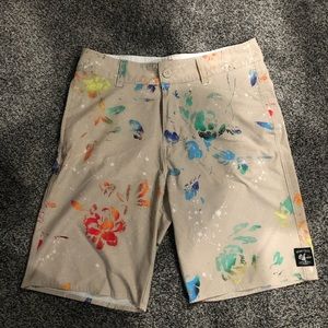 Men’s size 30 vanphibian board shorts